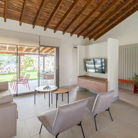 Cercado De Don Paco * Santa Lucía